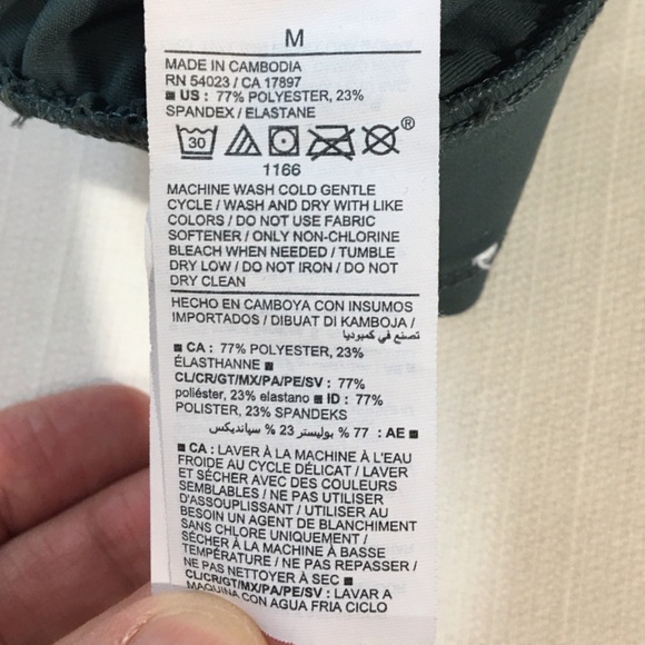 Old Navy Active Power Soft High Rise Go Dry Shorts‎ - Picture 5 of 6